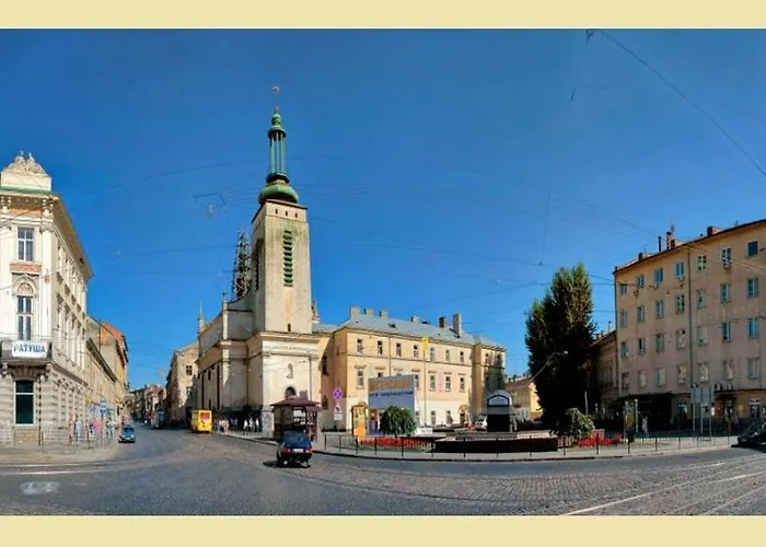 в центрі львова - личаківська, госпіталь *